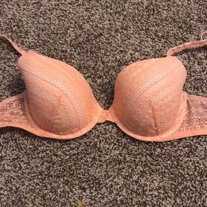 Victoria’s Secret pink bra